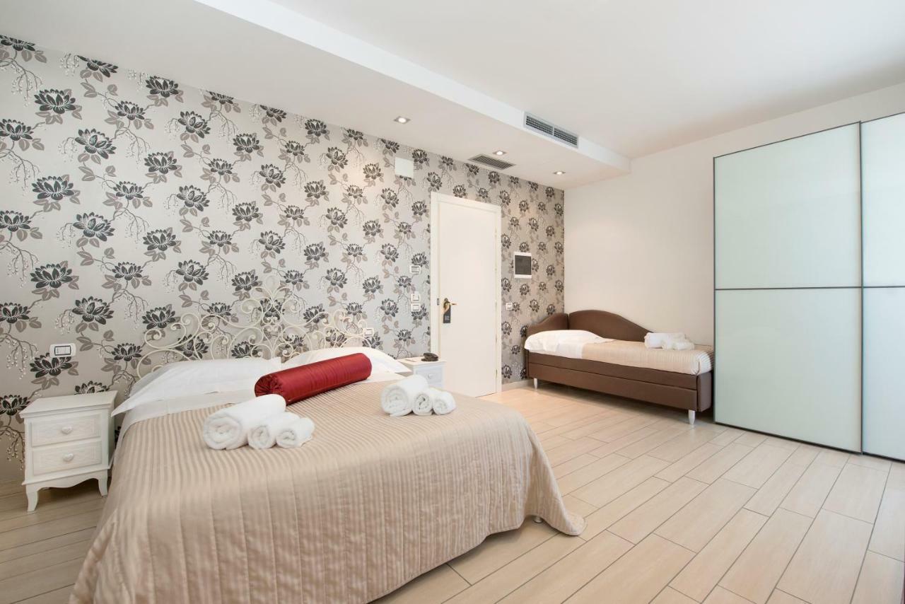Hotel Fiamma & Spa Cesenatico Exterior foto
